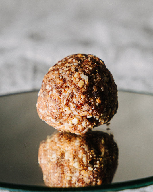 COCONUT CASHEW COOKIE
